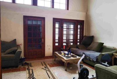 Super proprietate langa Breaza  cu teren  5000Mp , structura solida , cazemata - 15