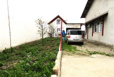 Cu mare potential! Vanzare Casa P+Pod si acoperis tip terasa in Ulmi. - 6