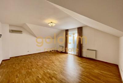 VILA INDIVIDUALA/PISCINA/ GARAJ - 50