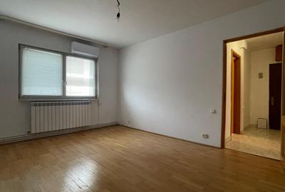 Tomis III, apartament cu 4 camere decomandate, centrala pe gaz, liber - 13