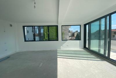 Vila NOUA cu arhitectura Interbelica | Piata Victoriei - 15