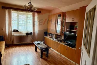 Casă / Vilă cu 5 camere de vânzare în zona Nord-Vest - 9