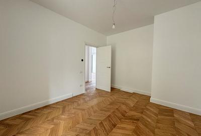 Sinaia – Ultracentral, Apartament Premium De Vanzare! - 4