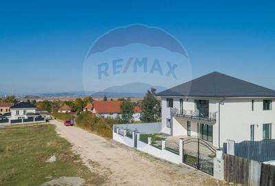 Casă modernă Bunloc, vedere Bucegi, 186 mp, comision 0 - 4