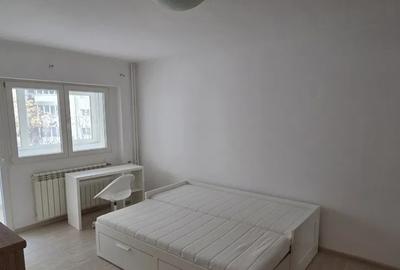 Garsonieră decomandată, mobilată în Lujerului