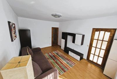 Garsonieră decomandată, mobilată în Drumul Taberei