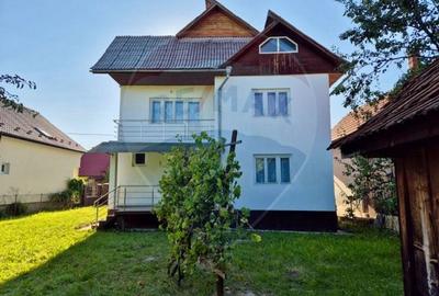 Casă / Vilă cu 6 camere de vânzare - 3