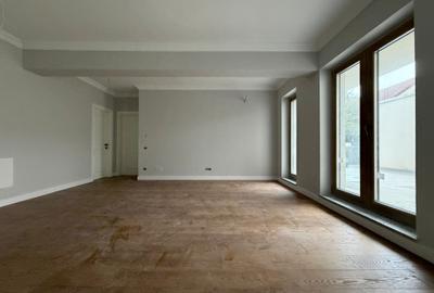 Apartament 3 camere cu grădină proprie, mutare imediată, comision 0% - 1