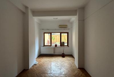 Vânzare |  2 Camere |  Ultracentral | Terasă + Boxă | Potențial Ridicat | - 1