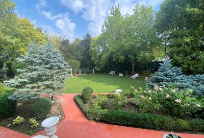 Eleganta clasica, vila cu prestanta si teren 1600 mp, 2 garaje, Otopeni Ferme - 1