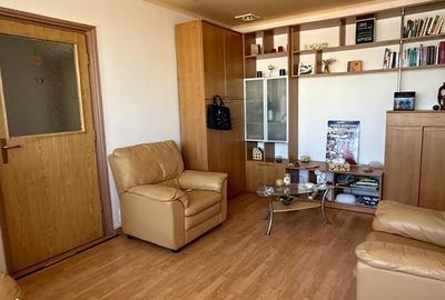 DE VANZARE | APARTAMENT 2 CAMERE | 1 MAI - 4