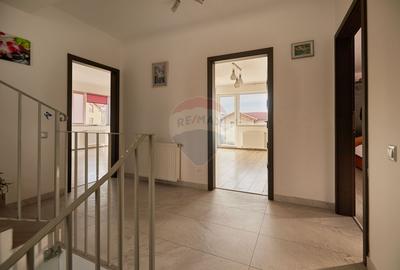 Cladire de vanzare in zona de nord 390 mp, curte generoasa - 6