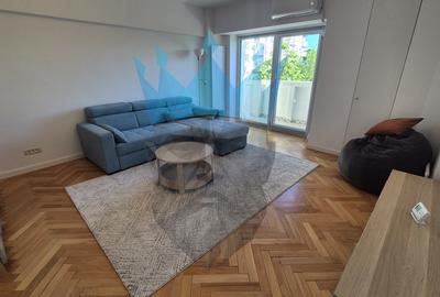 Apartament cu 2 camere decomandat, mobilat în P-ța Unirii