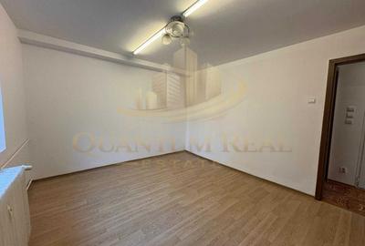 Apartament 2 camere de vânzare-Parcul Sebastian Etaj 1 Stradal - 8