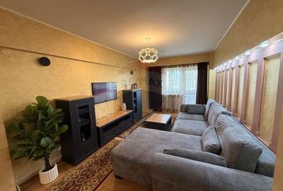 Apartament cu 4 camere de închiriat Ultracentral - 1
