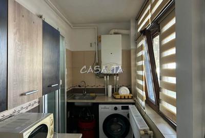 Apartament 3 camere ,situat in Targu Jiu, Zona Paralela 45 - 8