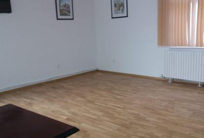 Gara, imobil UNICAT, 5 camere, IDEAL SEDIU/BIROURI - 10