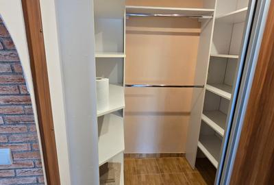 2 camere de vanzare , etaj superior, central  Focsani - 16