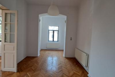 VILA PARIS 16 - 34