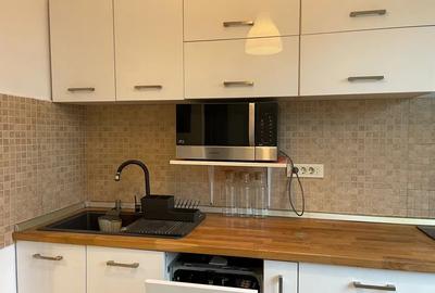 Inchiriere Apartament 3 camere Semidecomandat Renovat Crangasi-Giulesti - 1