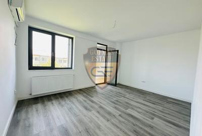 Apartament cu 3 camere decomandat în Primo