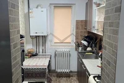 Apartament 2 camere Pacurari etajul 2 - 4
