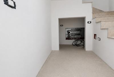 Casă individuală de vânzare | 3 dormitoare | 3 băi | Mansardă locuibilă | Teren - 8