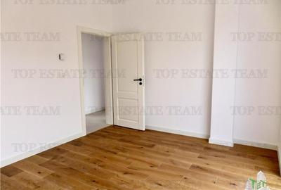 Vila Premium de vanzare in Bucuresti Pipera | curte privata | loc de parcare | P - 21