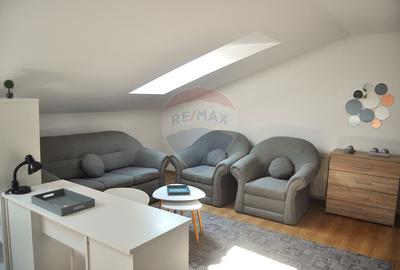 Apartament cu 2 camere de inchiriat si loc de parcare, zona Parneava