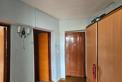 Ap. deosebit, 1 cameră, 31 mp, et. 4 din 5, decomandat, termoizolat, Soarelui - 4