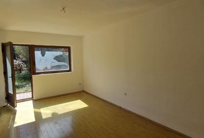 Casa cu 6 camere 5 bai si 960 mp teren de vanzare in zona centrala Sibiu - 12