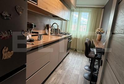 Apartament 2 camere, decomandat, cu balcon, mobilat si utilat, aer conditionat - 1