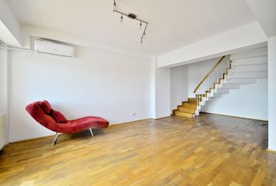 Vanzare Duplex 4 camere Bd. Unirii 12 vedere panoramica catre Mitropolie