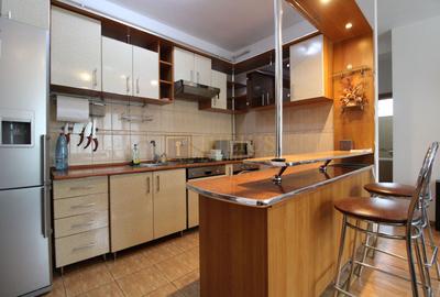Complex Studentesc, centrala proprie; loc parcare inclus. - 8