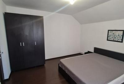 Apartament cu 4 camere decomandat în Galata