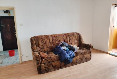 Apartament 2 camere liber la vanzare zona Fartec - 4