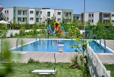 VILE P+M, 5 camere+Teren 300 mp.zona Otopeni, COMPLEX CU PISCINA-COMISION 0% - 51