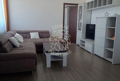 Apartament cu 2 camere semidecomandat, mobilat în Sud