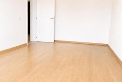 Proprietar vând apartament SubCetate Sânpetru cu 3 camere și 2 băi - 9