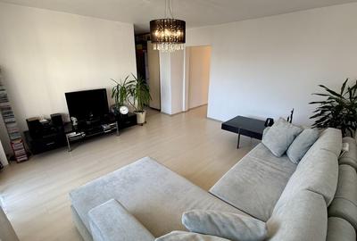 Apartament cu 2 camere, 57mp + 2 balcoane, Et. 3/4, zona Andrei-Șaguna - 2