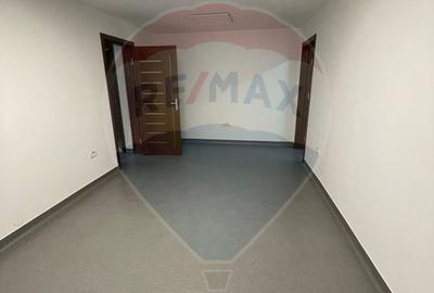 Spațiu comercial de 43.72mp de închiriat în zona Central - 6