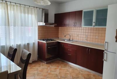 3 CAMERE DE INCHIRIAT | LOC PARCARE | CALEA 13 SEPTEMBRIE - 1