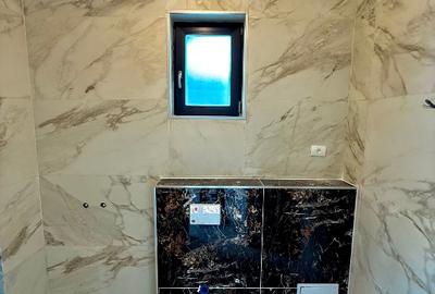 Casa de vanzare la intrare in Cumpana pe partea stanga - 13