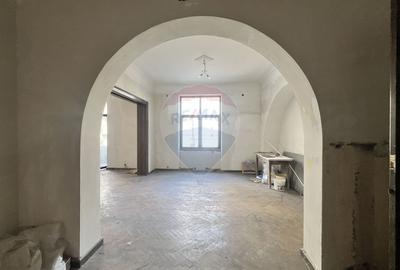 Apartament interbelic spațios, Bd. Dacia – la 3 minute de Piața Romană - 3