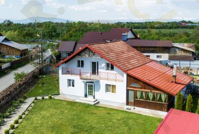 Casa cu teren generos si gradina spectaculoasa – Comuna Cuca, Arges! - 1