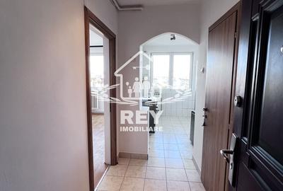 Apartament 2 camere,bloc cu lift, Str. Oștirii/Mihai Viteazul/N.Iorga - 4
