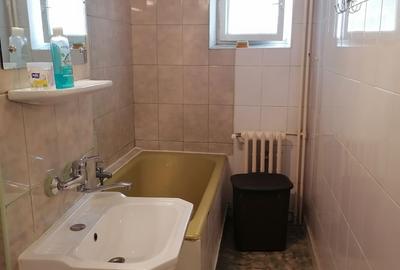 Dristor-Baba Novac, garsoniera, 300 euro, libera, 6 minute metrou Dristor - 6