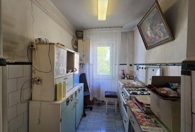 APARTAMENT 3 CAMERE-ETAJ INTERMEDIAR-ZIMBRU - 1