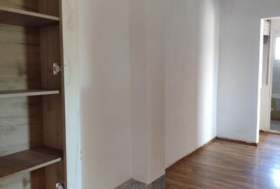 Apartament 3 camere decomandat de vânzare – Micro 16 - 5