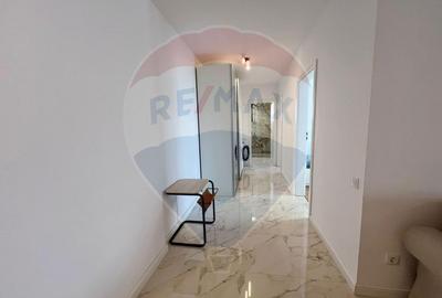 Apartament cu 3 camere de vânzare - 4